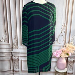 🩷🩷🩷SOLD❤️❤️❤️❤️Stella McCartney Blue and Green Sheath Dress with  Sleeves
